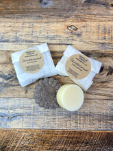 Load image into Gallery viewer, Sandalwood Solid Shampoo & Conditioner