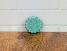 Load image into Gallery viewer, Patchouli Shampoo Bar