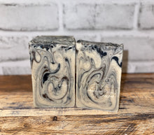 Load image into Gallery viewer, Palo Santo