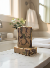 Load image into Gallery viewer, Pinecone
