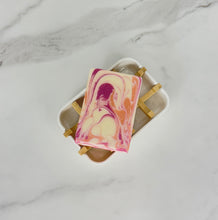 Load image into Gallery viewer, Summer Dew Buttermilk Soap
