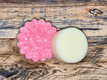 Load image into Gallery viewer, Rosemary &amp; Lavender Conditioner Bar
